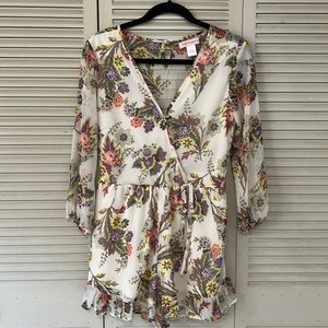 Band of Gypsies Size S long-sleeved flower-print Romper.